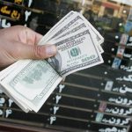 ۴۰ روز قبل واکنش فرزین به پیشبینی دلار ۱۵۰ هزار تومانی چه بود؟ + فیلم