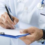 ویزیت پزشکی حداقل یک میلیون تومان است