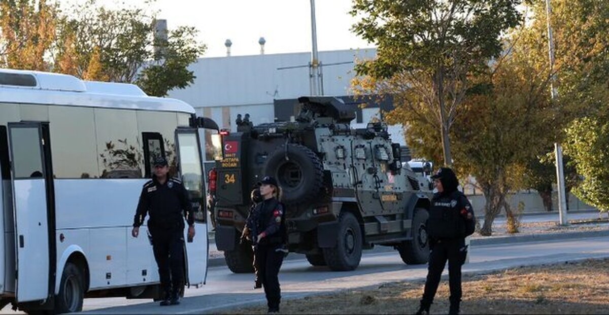 شورش مسلحانه داعش در ترکیه/ ۷ پلیس تا کنون زخمی شدند