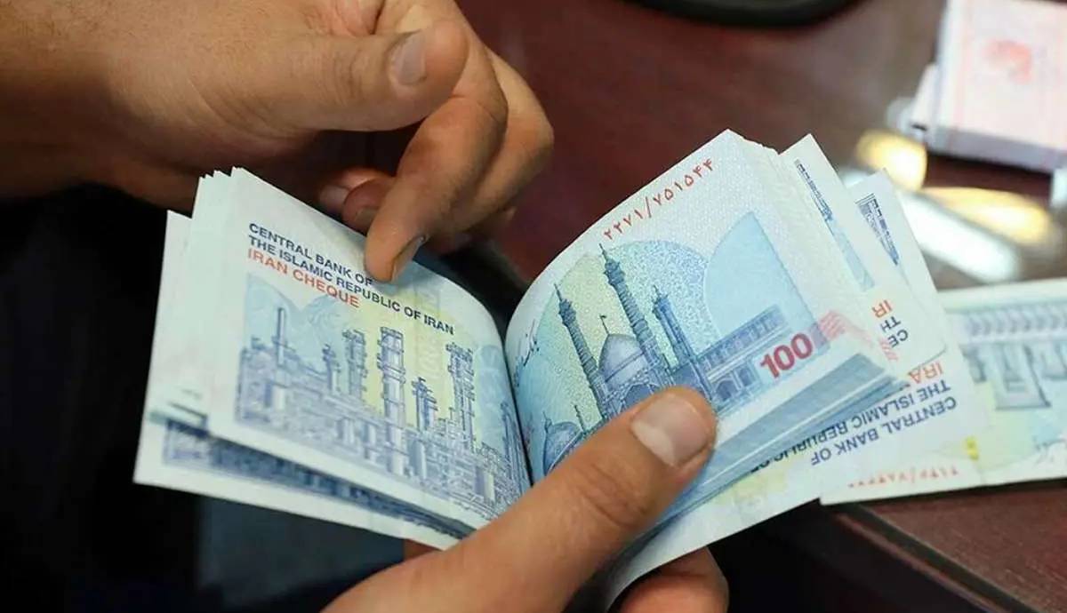 جزئیات جدید از افزایش حقوق ۱۴۰۵ / چه کسانی بیشترین افزایش حقوق را دریافت می‌کنند؟