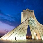 در تهران پول زیر دست و پا ریخته، کسی نیست جمع کند / از چه زمانی این جمله بر سر زبان مردم افتاد؟