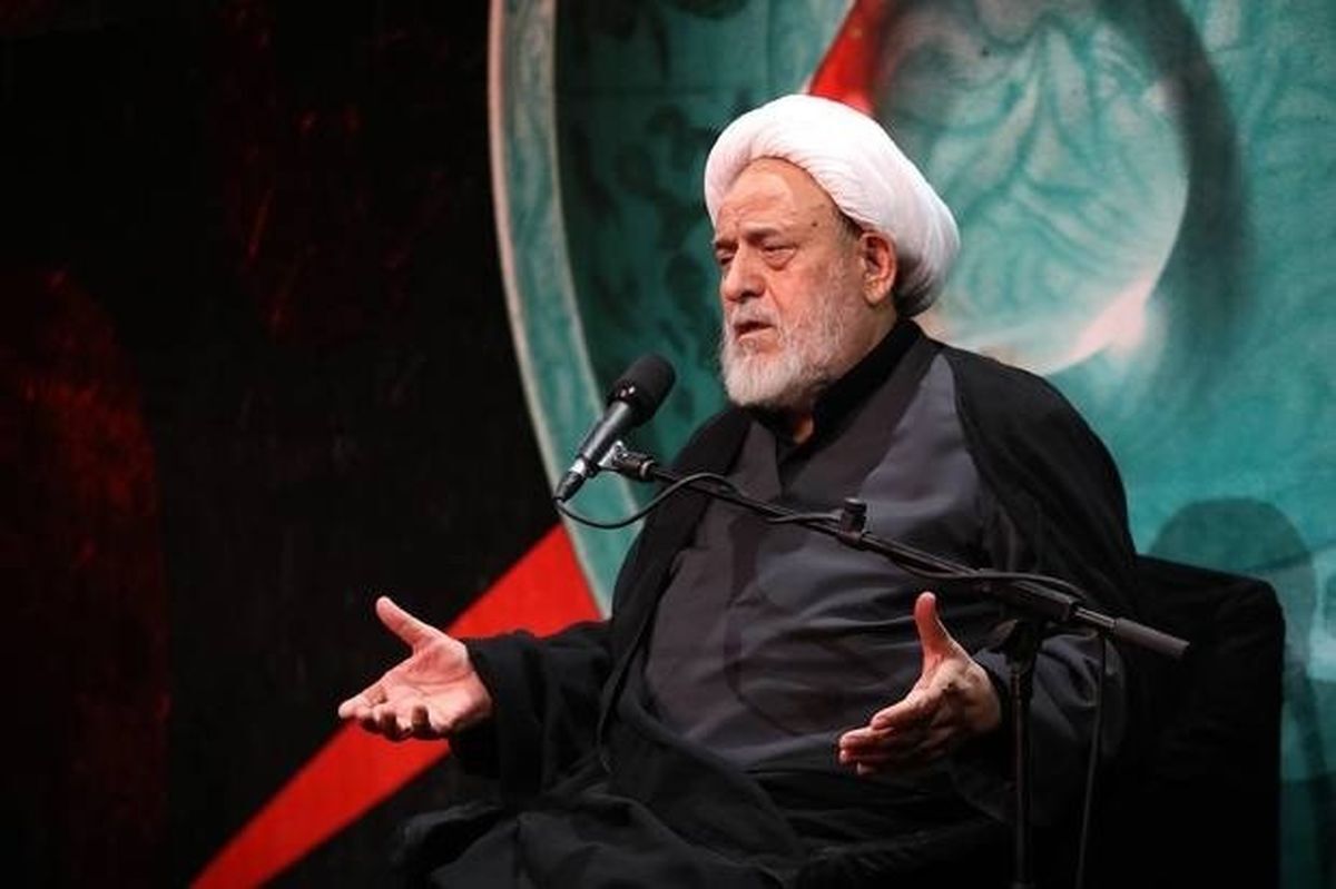 مدتی است بخاطر گرانی‌ها خجالت می‌کشم به منبر بیایم/ غصه میخورم که نمی‌توانم مشکل شمارا حل کنم/ همه چیز را به بهانه دلار گران می‌کنند+ فیلم