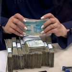 پشت درهای بسته مجلس چه گذشت؟ / افزایش 20درصدی حقوق‌ها را اصلاح می‌کند