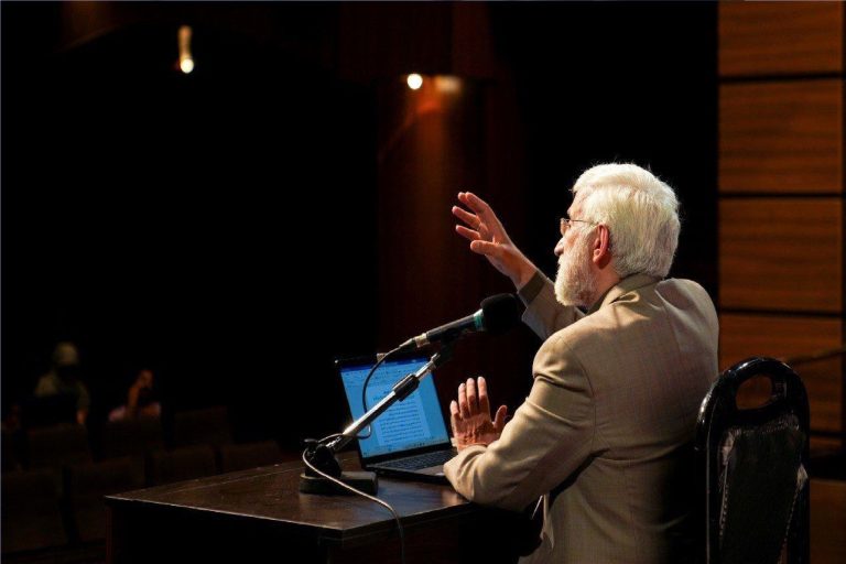 واقعیت مخالفت سعید جلیلی با کافه نشینی | او نمونه ای نچسب از آدم‌های ایدئولوژیک است