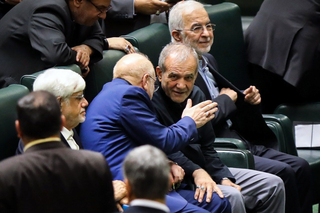 کنایه به قالیباف بعد از تهدید دولت به استیضاح وزرا