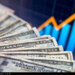 دلار از کنترل خارج شد | رشد 2300 تومانی در یک روز دلار از کنترل خارج شد | رشد 2300 تومانی در یک روز