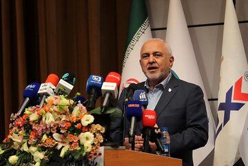 تحریم‌ها مادر رانت است/مردم ایران یک تصویر نادرست از خود در دنیا دارند و حق‌شان است که این تصویر اصلاح شود