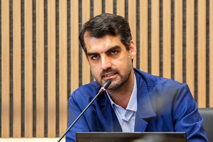 دچار فال بینی و خرافه گرایی شده ای/ به جای آنکه در حد جایگاه خود کار انجام دهد…