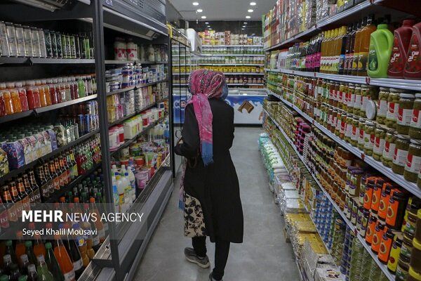 بازار لبنیات بر مدار گرانی/ کنسرو ماهی و رب گوجه‌فرنگی هم گران شد/ خبری از برنج خارجی نیست+جدول