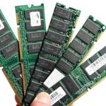 لپ‌تاپ‌ یک ماهه 30 درصد گران شد/ پرواز قیمت «رَم» در بازار