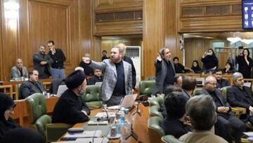 روز سیاه شورای شهر برای زاکانی | چرخش چمران، صف‌آرایی قالیبافی‌ها علیه زاکانی را قطعی کرد