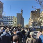 تفاوت اعتراضات 1401 و 1404 از نگاه یک جامعهشناس | مطالبه مردم نان و بقا است تفاوت اعتراضات 1401 و 1404 از نگاه یک جامعهشناس | مطالبه مردم نان و بقا است