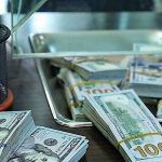 اصلاحات دستورالعمل معاملات ارز تجاری به شبکه بانکی ابلاغ شد