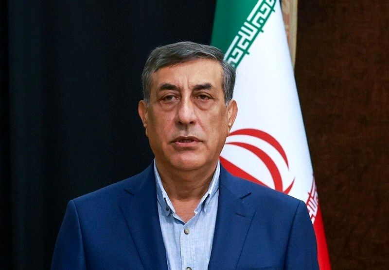 با جدیت ایستاده‌ایم که در تهران و شعاع ۲۵۰ کیلومتری آن صنعت جدیدی تأسیس نشود/ تمام امکاناتی که برای تهران وجود داشت قطع کرده‌ایم