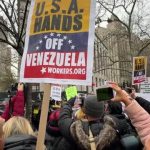 اعتراضات علیه ترامپ مقابل دادگاه مادورو