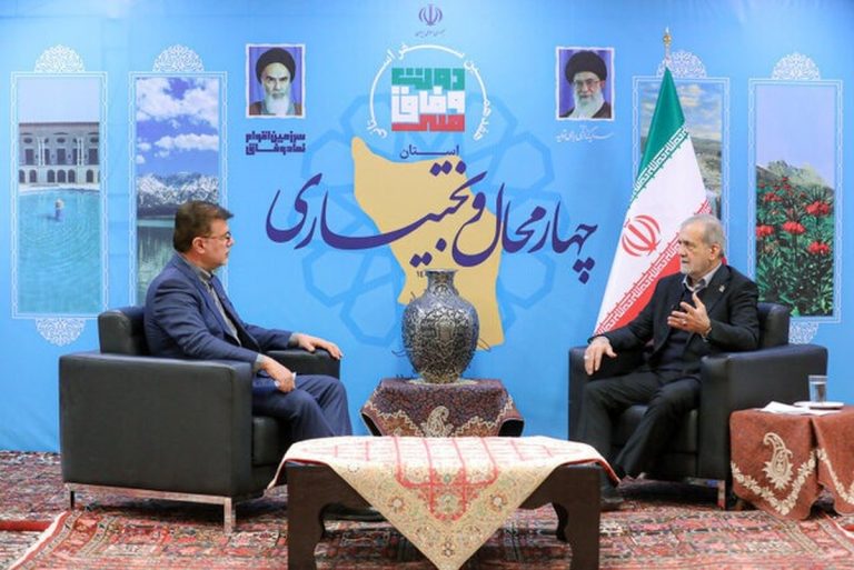 حرف‌های صریح پزشکیان روی آنتن زنده / اگر مردم نباشند هیچ چیز نداریم