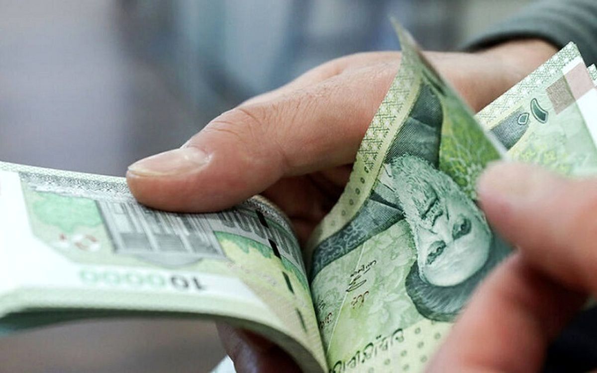 موافقت مجلس با افزایش ۴۰ درصدی حقوق کارمندان دولت/ مبلغ نهایی حقوق و دستمزد ۱۴۰۵ اعلام شد