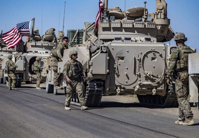 حرکت نظامی آمریکا به نزدیکی مرز ایران / ارتش آمریکا آماده‌باش شد