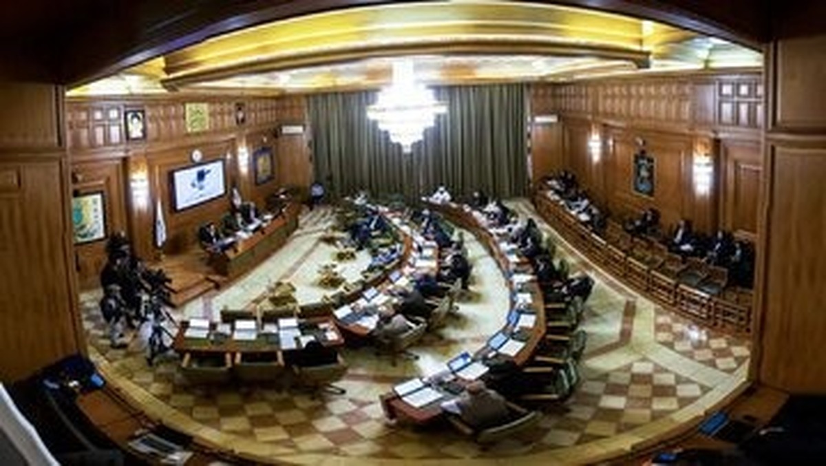 جنجال در شورای شهر / خرید تجهیزات مترو جنجالی شد