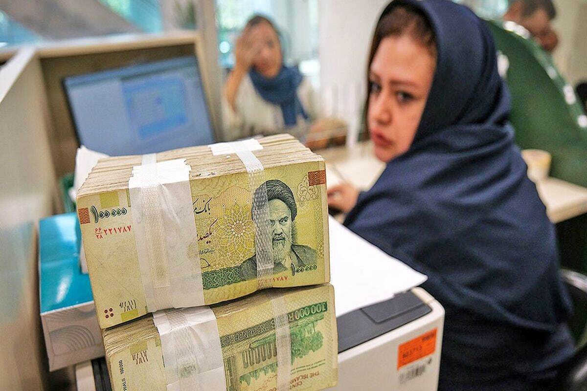 تعداد کارمندان دولت نجومی شد / چه تعداد رسمی و استخدامی هستند؟