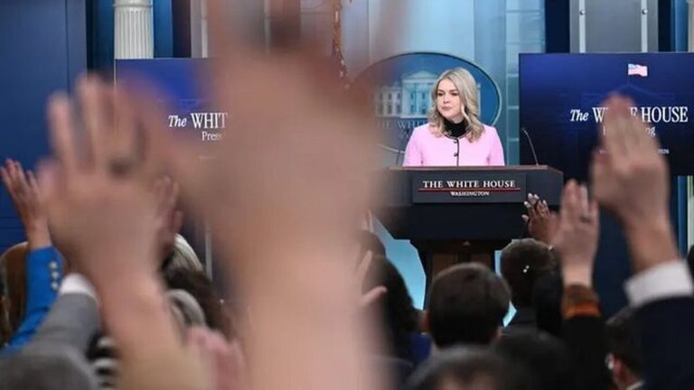 خیز بلند آمریکا برای تصاحب گرینلند