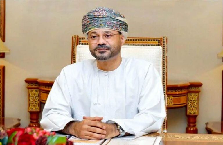 وزیر امور خارجه عمان در راه تهران / البوسعیدی حامل پیام آمریکاست؟