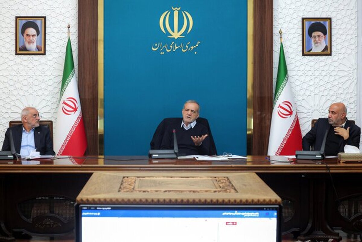 پزشکیان به دنبال راه‌های جدید برای کاهش مصرف آب و انرژی