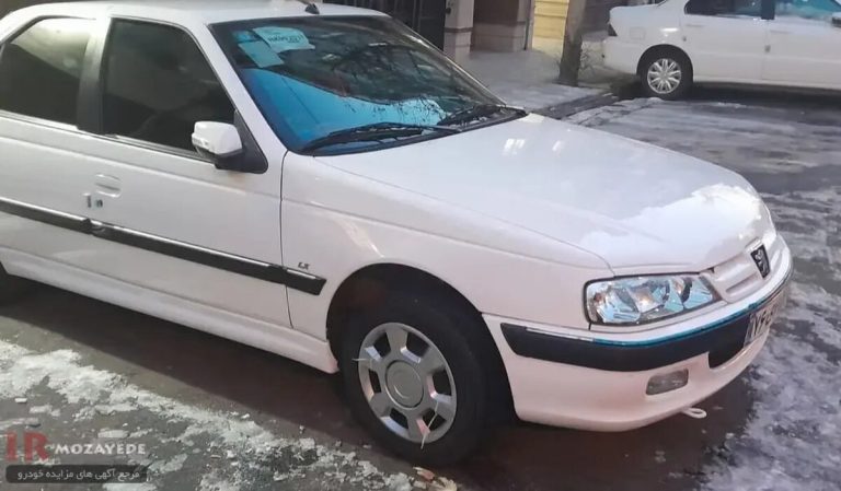 شرکت بیمه در نظر دارد تعداد ۳ دستگاه خودرو سواری با سابقه کشف با مشخصات ذیل با وضع موجود از طریق مزایده عمومی به فروش برساند