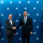 بی توجهی صداوسیما به نشست خبری عراقچی و هاکان فیدان به روایت عصرایران/ انگار پیمان جبلی نگران چشم در چشم شدن با رئیس جمهور نیست