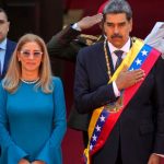 مادورو و همسرش دستگیر و از کشور خارج شدند مادورو و همسرش دستگیر و از کشور خارج شدند