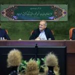 اگر خواستید از وزیر جهادکشاورزی حمایت کنید، سر خرمن بیایید! / در وزارت کشاورزی برای رفع خستگی چای دبش مینوشند اگر خواستید از وزیر جهادکشاورزی حمایت کنید، سر خرمن بیایید! / در وزارت کشاورزی برای رفع خستگی چای دبش مینوشند