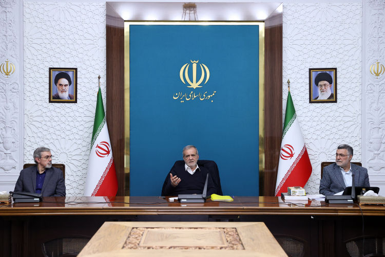 منابع و اعتبارات مرتبط با سلامت مردم نباید در حوزه‌های دیگر هزینه شود