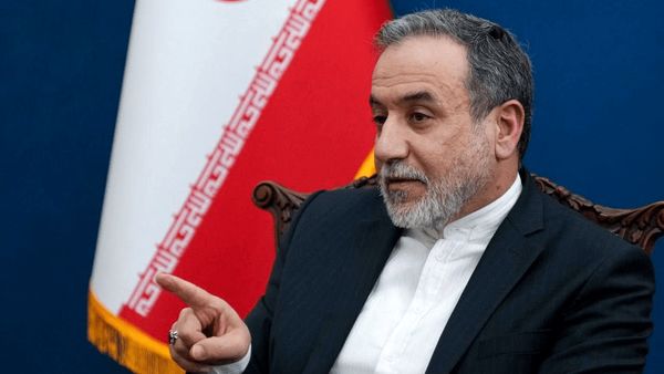 سایه جنگ همواره وجود دارد/ ما به کشورهای همسایه حمله نمی‌کنیم، بلکه پایگاه‌های آمریکایی هدف هستند/ دور دوم مذاکرات چه زمانی برگزار می شود؟