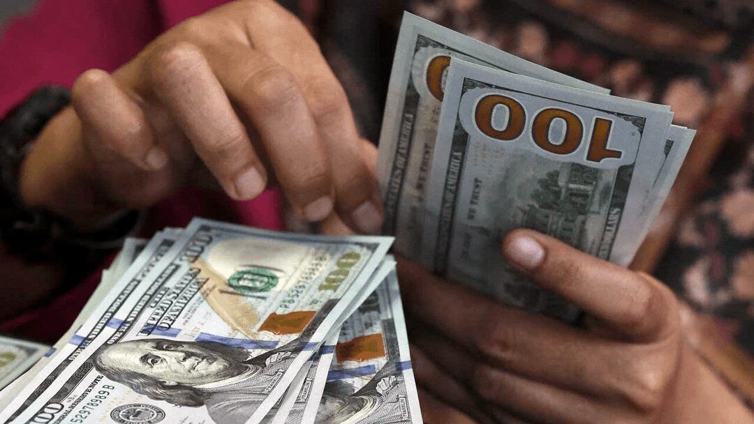 قیمت دلار در سال 97 چقدر بوده است؟/ افزایش باورنکردنی نرخ دلار فقط در 7 سال
