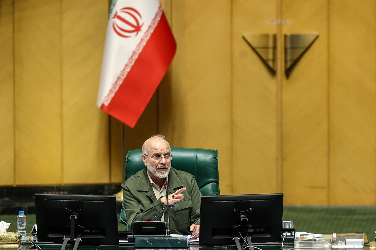 مسائل مرتبط با حقوق، کالابرگ و معیشت مردم در اولویت باشد