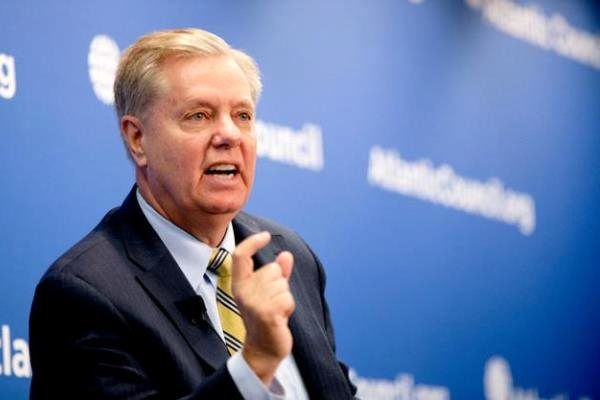 اظهارات جدید لیندسی گراهام درباره ایران / اگر جنگ شود …