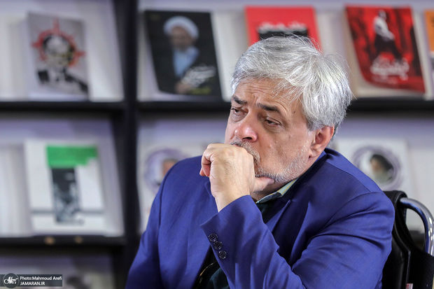 طعنه های سنگین محمد مهاجری به وزیر کشور