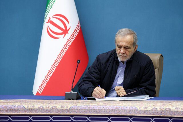 کمک ۵ میلیارد تومانی رئیس‌جمهور برای آزادی زندانیان نیازمند