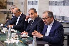 رایزنی‌ها در ژنو در جریان است/ حضور گروسی در مذاکرات