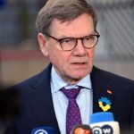 با اشتیاق به مذاکرات ژنو نگاه می‌کنم/ باید مانع از آن شد که سلاح هسته‌ای به دست ایران برسد