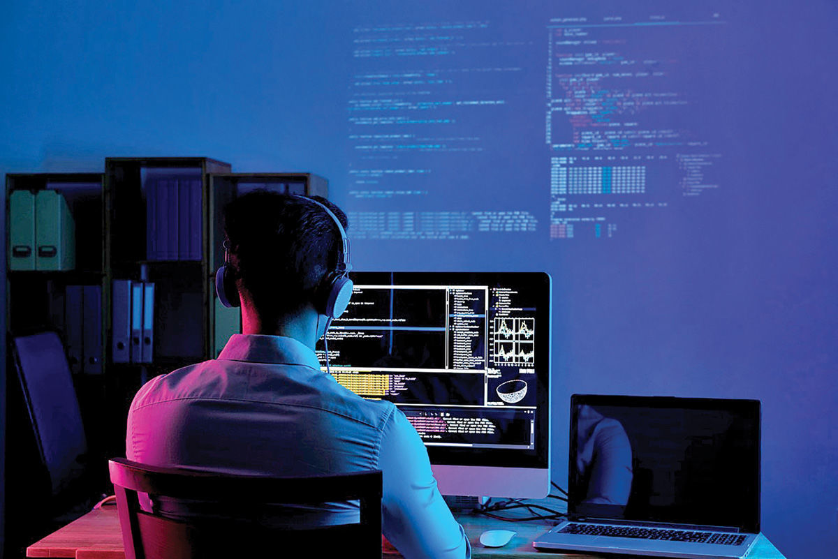 دردسرهای قطع اینترنت برای فریلنسرهای ایرانی؛ از بیکاری تا تشدید مهاجرت/ درآمد فریلنسرهای ایرانی چقدر است؟