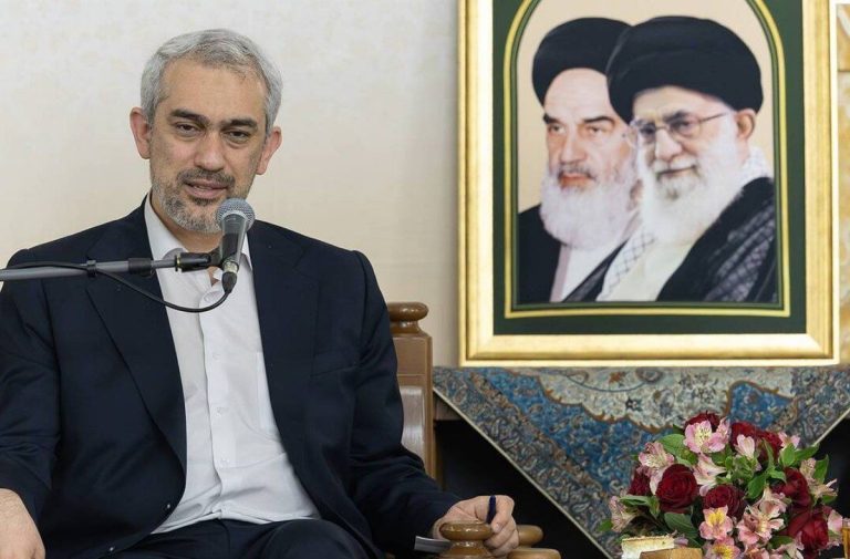 توسعه تولیدات صادرات‌محور رویکرد اصلی دولت در مناطق آزاد است