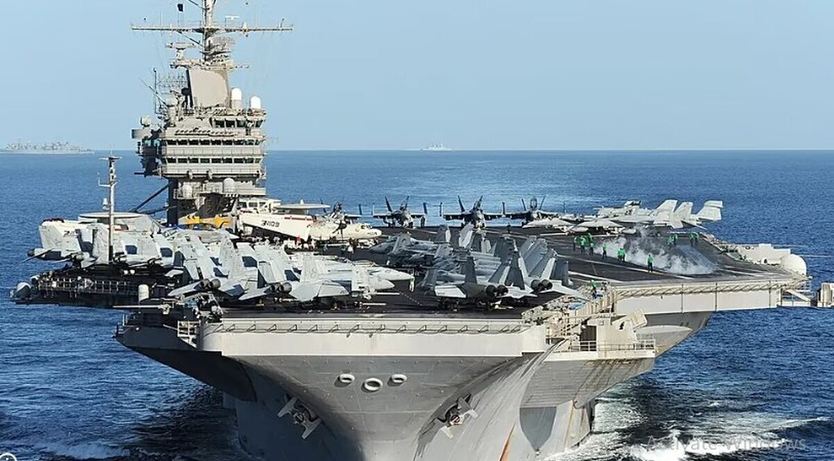 فوری/ حرکت مشکوک جنگنده‌ها روی ناو آبراهام لینکلن+ فیلم