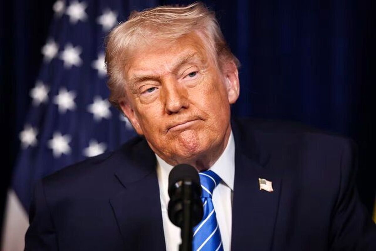 دیپلماسی به سبک ترامپ/ ترامپ با انتشار عکسی از بروسلی به پیشواز مذاکرات رفت