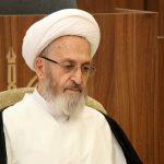 درخواست آیت‌الله سبحانی از مسئولان / دوچرخه‌سواری و موتورسواری زنان حرام است!