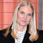 دوستی با جفری اپستین کار دست خانواده سلطنتی داد/ عذرخواهی همسر ولیعهد نروژ از مردم این کشور