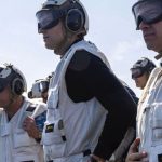 ویتکاف و کوشنر روی عرشه ناو آبراهام لینکلن + فیلم