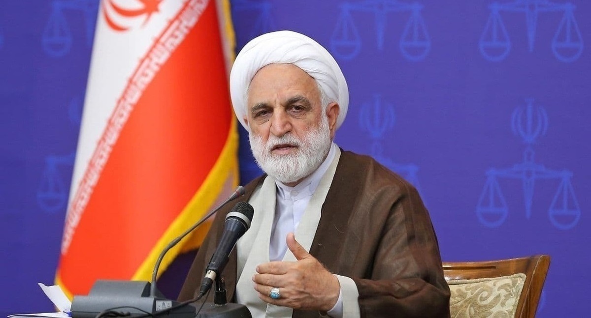 هیچ امیدی به مذاکره با آمریکا نیست / هدف دشمن وقت‌کشی است