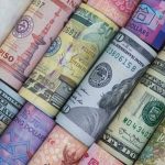 اینفوگرافیک / ارز‌های ذخیره‌ای پیشرو جهان