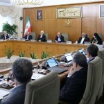 مردم در رنج معیشت هستند/ فشار‌های بیرونی نیز وجود دارد